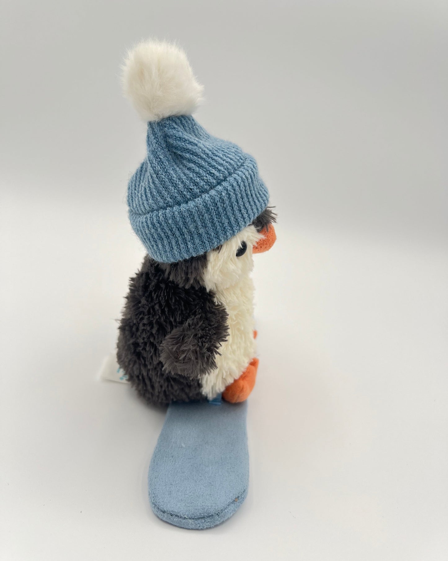 Peanut Penguin Snowboarding