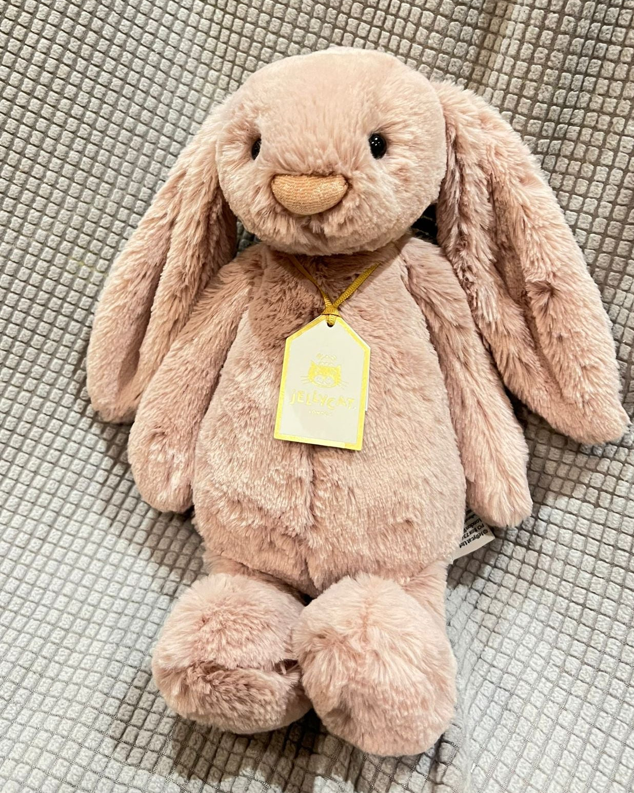Bashful Luxe Bunny Rosa