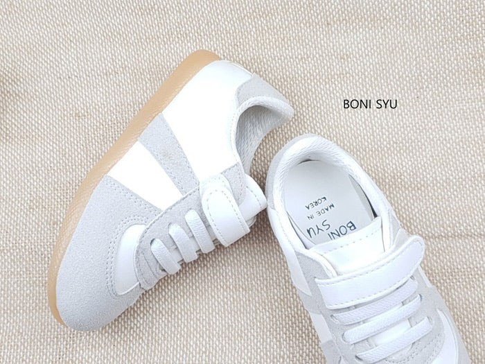 wooridoori Shoes